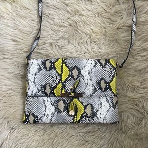 Crossbody purse